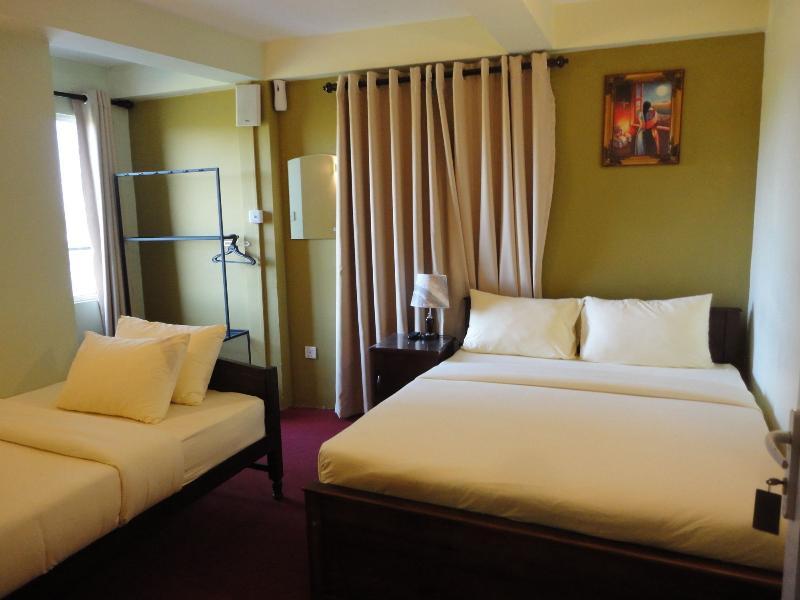 Lourdes Hotel Nuwara Eliya Exterior photo